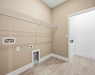 2108 River Hawk Loop - Photo Thumbnail 14