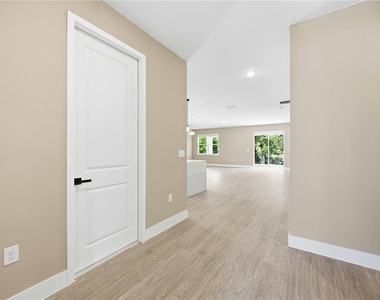 2108 River Hawk Loop - Photo Thumbnail 5