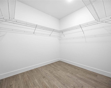 2108 River Hawk Loop - Photo Thumbnail 26