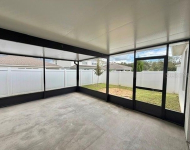 5671 Wood Bridge Place - Photo Thumbnail 19