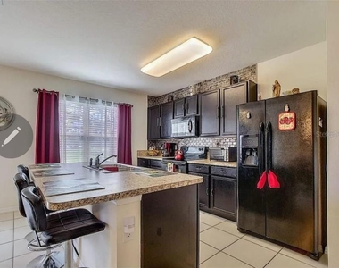 1459 Rylee Rock Way - Photo Thumbnail 6