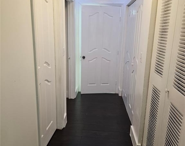18861 Nw 86th Court - Photo Thumbnail 20