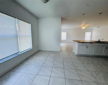 566 Eagle Court - Photo Thumbnail 9