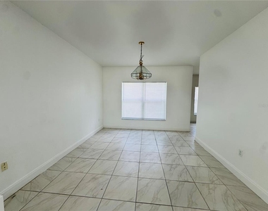 566 Eagle Court - Photo Thumbnail 3