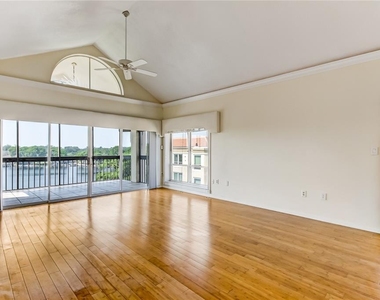 204 Quayside Circle - Photo Thumbnail 3