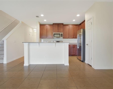 164 Primrose Drive - Photo Thumbnail 7