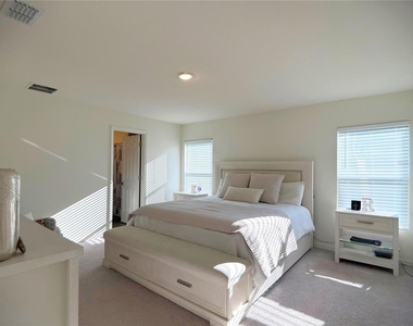 4394 Sw 170th Street Road - Photo Thumbnail 16
