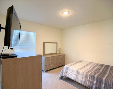 4394 Sw 170th Street Road - Photo Thumbnail 14