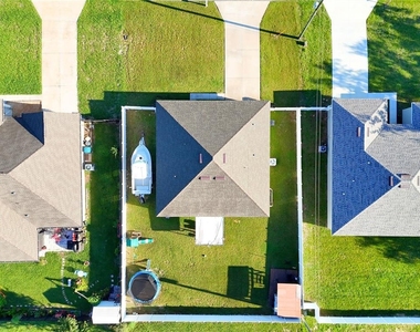4394 Sw 170th Street Road - Photo Thumbnail 23