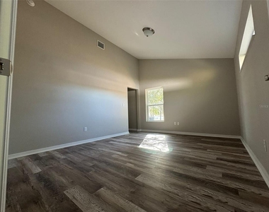 16430 Se 89th Court - Photo Thumbnail 2