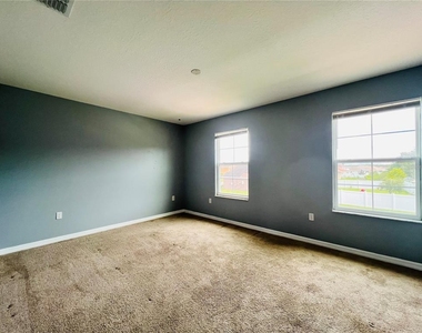 2352 Levante Court - Photo Thumbnail 16