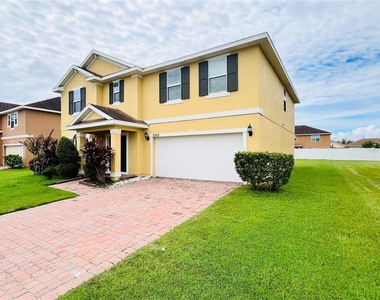2352 Levante Court - Photo Thumbnail 2