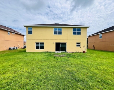 2352 Levante Court - Photo Thumbnail 21