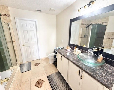 2438 Hassonite Street - Photo Thumbnail 7