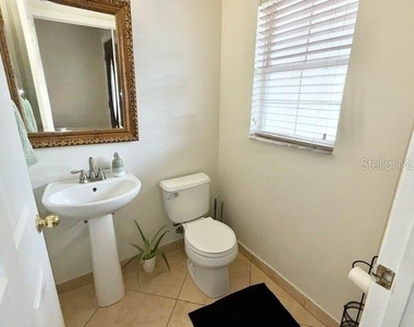 2438 Hassonite Street - Photo Thumbnail 3