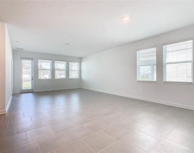 5792 Stephens Road - Photo Thumbnail 15