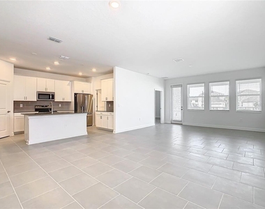5792 Stephens Road - Photo Thumbnail 4