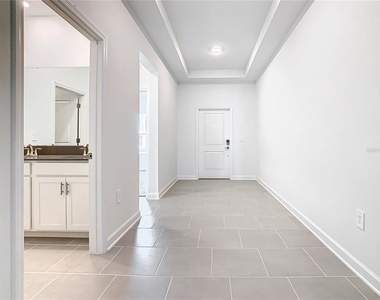 5792 Stephens Road - Photo Thumbnail 3