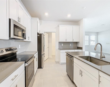 5792 Stephens Road - Photo Thumbnail 8