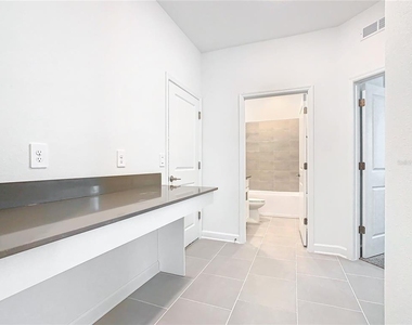 5792 Stephens Road - Photo Thumbnail 35
