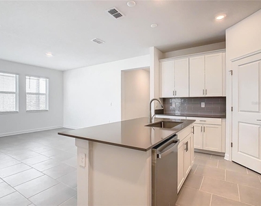 5792 Stephens Road - Photo Thumbnail 11
