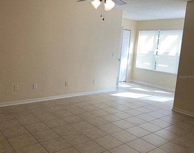 5112 Conroy Road - Photo Thumbnail 5