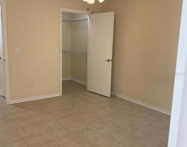 5112 Conroy Road - Photo Thumbnail 7