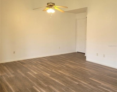4807 Brighton Terrace - Photo Thumbnail 2