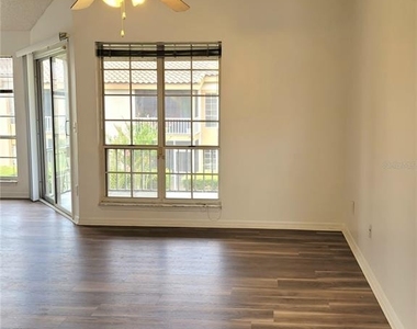 4807 Brighton Terrace - Photo Thumbnail 3
