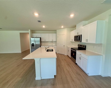 2504 Dorset Court - Photo Thumbnail 19