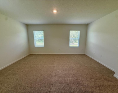 2504 Dorset Court - Photo Thumbnail 13