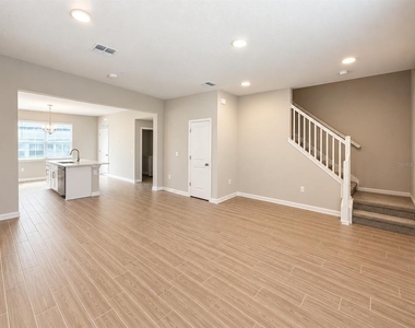 763 Pilea Street - Photo Thumbnail 2