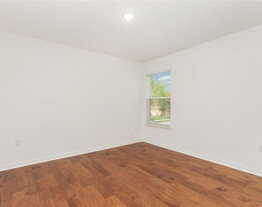 9026 Paolos Place - Photo Thumbnail 11