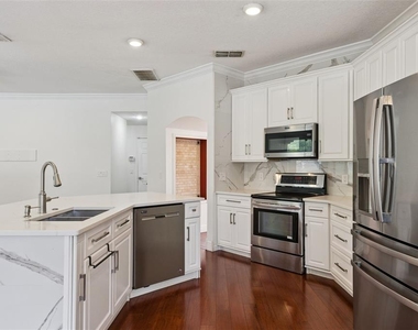 4920 Hook Hollow Circle - Photo Thumbnail 8