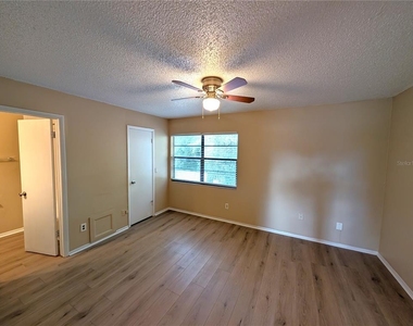 3441 Oak Trail Court - Photo Thumbnail 10