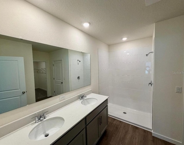 4943 Marshelder Street - Photo Thumbnail 10