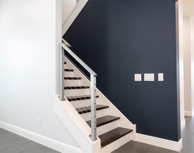 6665 Bridgman Street - Photo Thumbnail 16