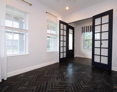 6665 Bridgman Street - Photo Thumbnail 3