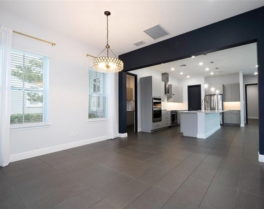 6665 Bridgman Street - Photo Thumbnail 5