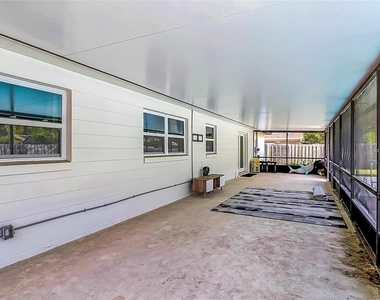8676 Hillside Drive - Photo Thumbnail 47