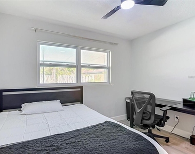 8676 Hillside Drive - Photo Thumbnail 31
