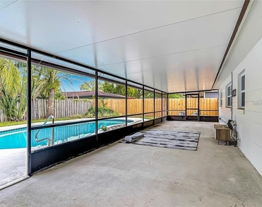 8676 Hillside Drive - Photo Thumbnail 45