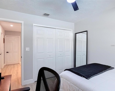 8676 Hillside Drive - Photo Thumbnail 29