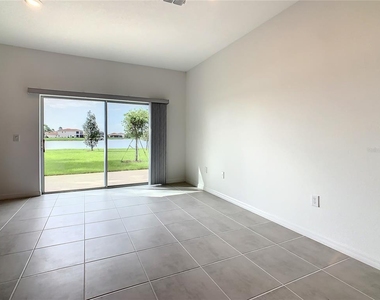 1256 Lago Vista Court - Photo Thumbnail 11