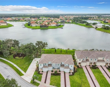 1256 Lago Vista Court - Photo Thumbnail 8