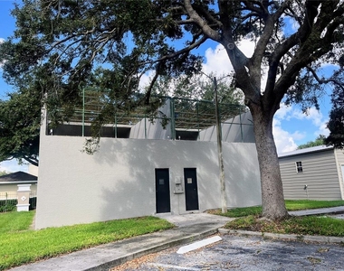 1054 Lotus Cove Court - Photo Thumbnail 16