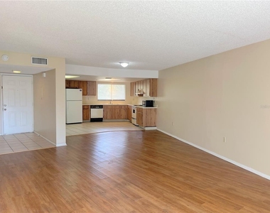 1054 Lotus Cove Court - Photo Thumbnail 3