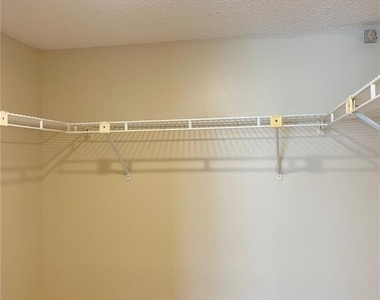 1054 Lotus Cove Court - Photo Thumbnail 13