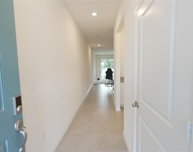 4417 Small Creek Road - Photo Thumbnail 2