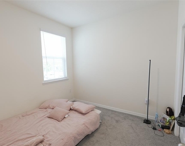 4417 Small Creek Road - Photo Thumbnail 25
